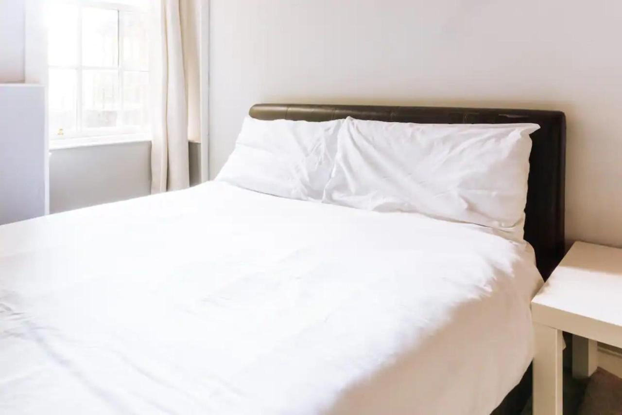 Homely 3 Bedroom In The Heart Of Central EDI Exterior photo